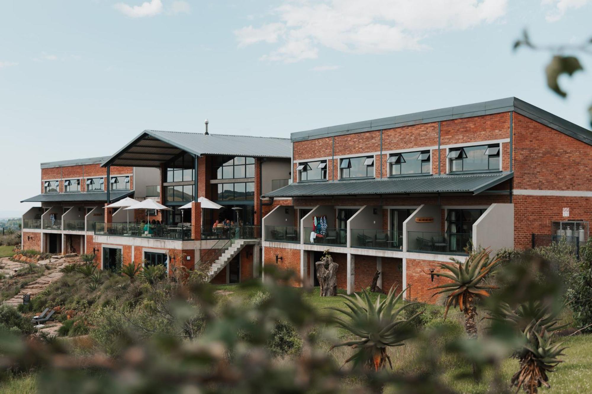 Dragonview Lodge Champagne Valley Экстерьер фото