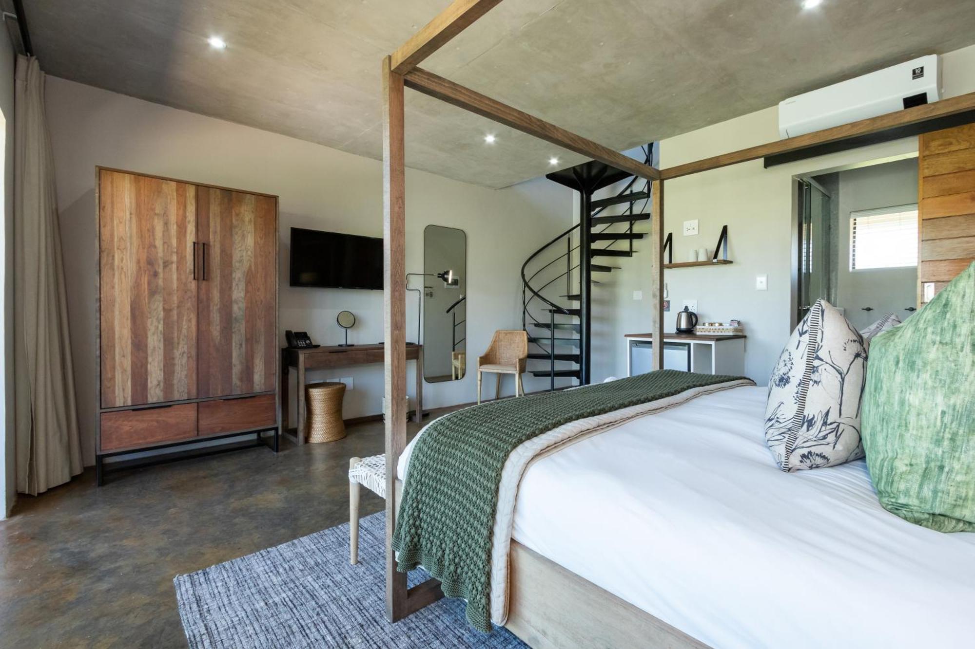 Dragonview Lodge Champagne Valley Экстерьер фото